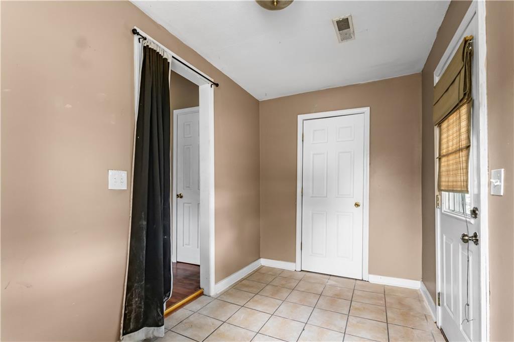 302 Pacific Avenue Property Photo 11