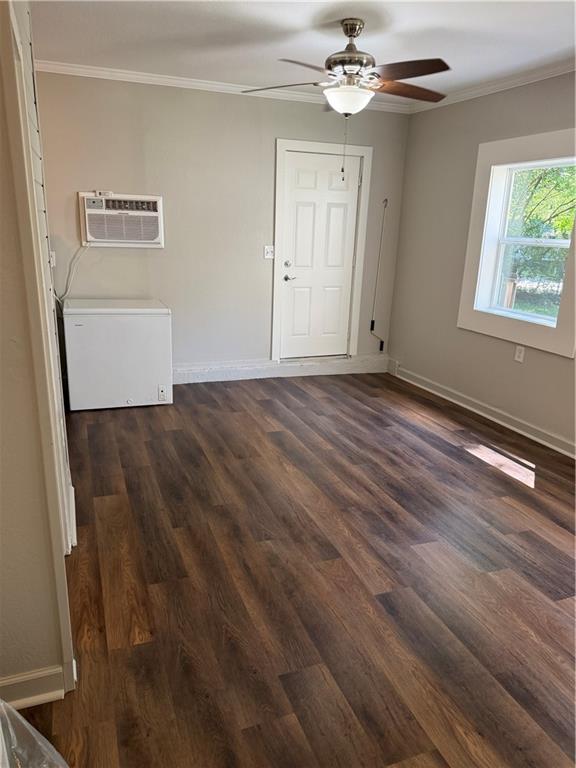 704 Rhodes Avenue Property Photo 46