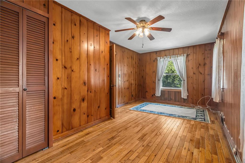 5530 N Spruce Avenue Property Photo 15