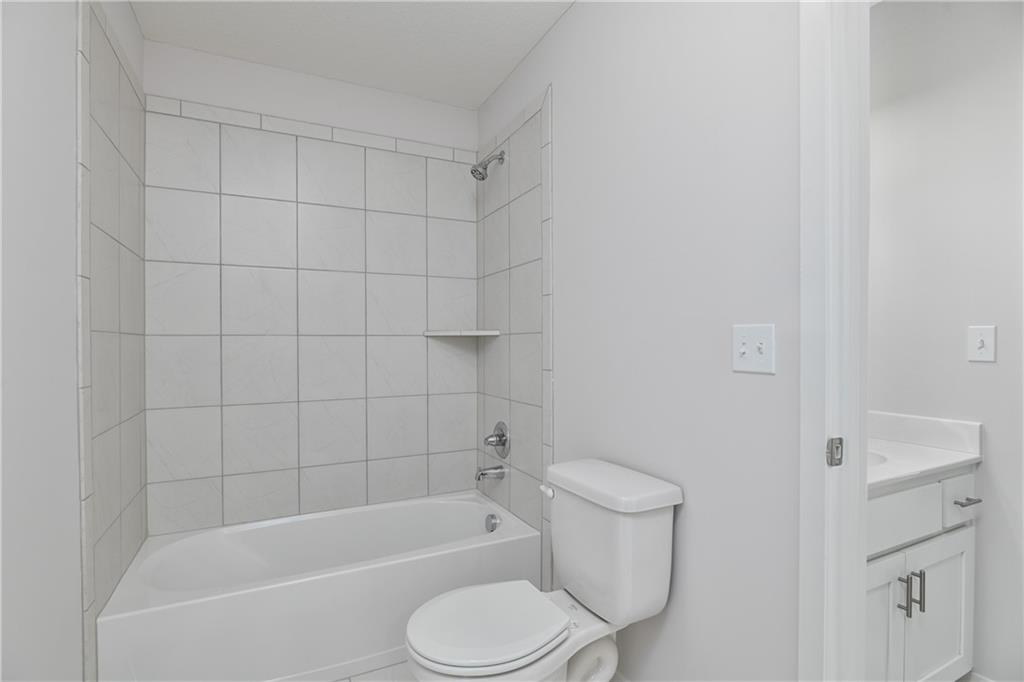 24620 W 60th Terrace Property Photo 34