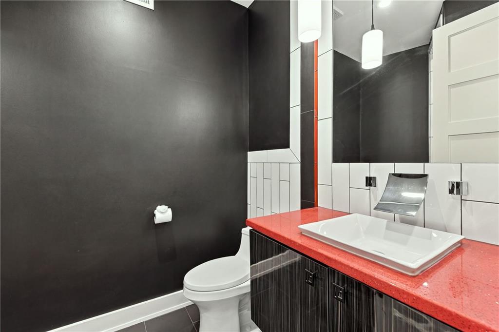 10239 N Kansas Avenue Property Photo 83