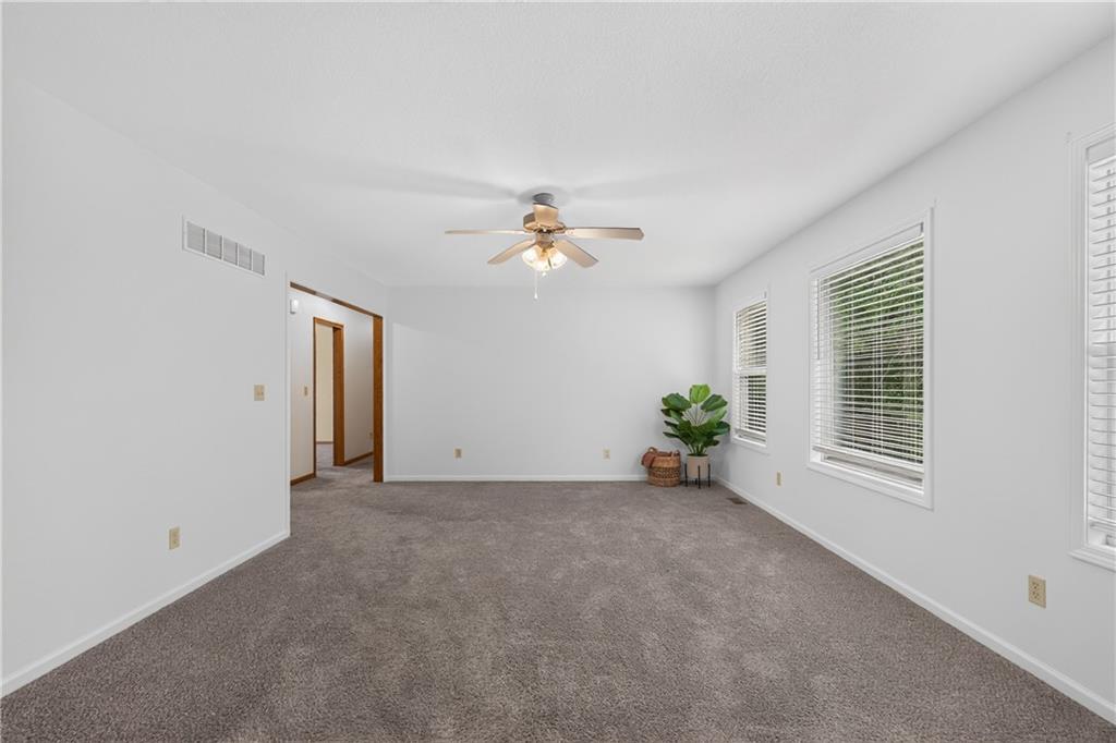 705 Pine Crest Avenue Property Photo 7