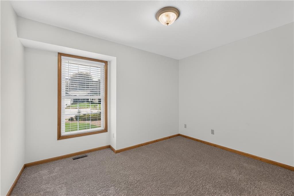 705 Pine Crest Avenue Property Photo 30