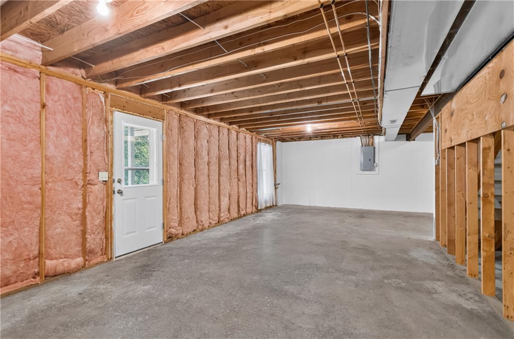 705 Pine Crest Avenue Property Photo 33
