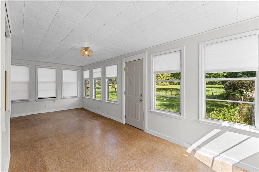 905 S Lincoln Avenue Property Photo 3