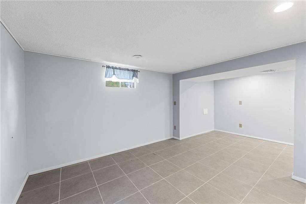 905 S Lincoln Avenue Property Photo 34