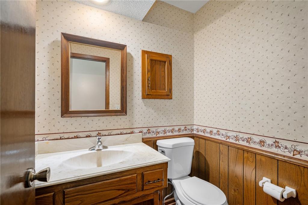 2126 E 152nd Terrace Property Photo 30