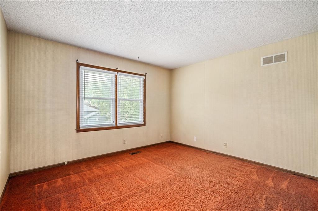 2126 E 152nd Terrace Property Photo 40