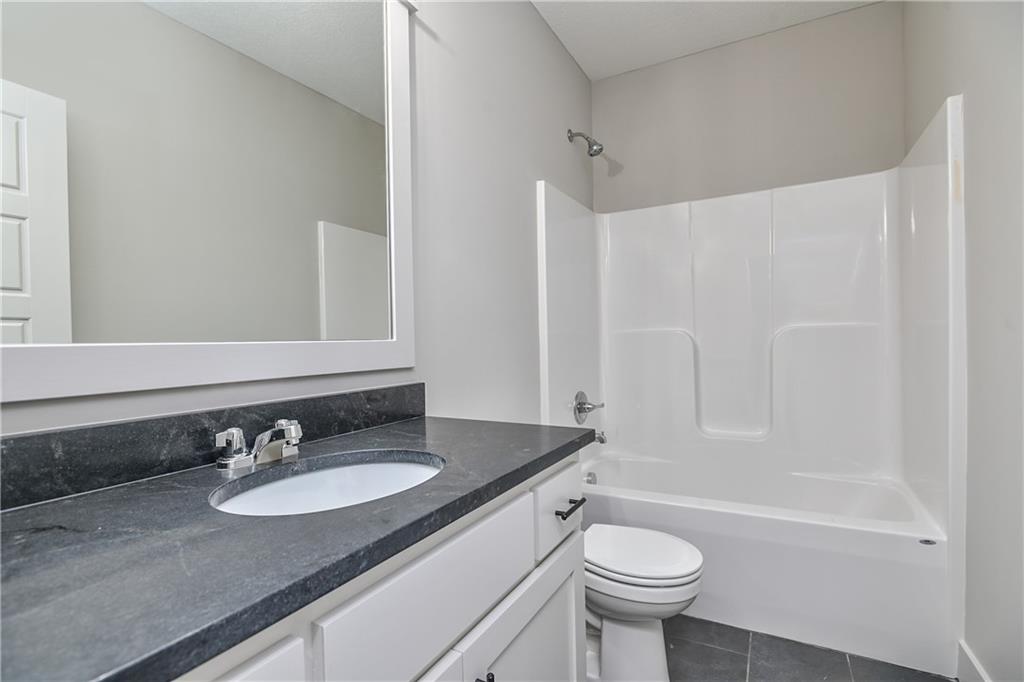 24625 W 60 Terrace Property Photo 37