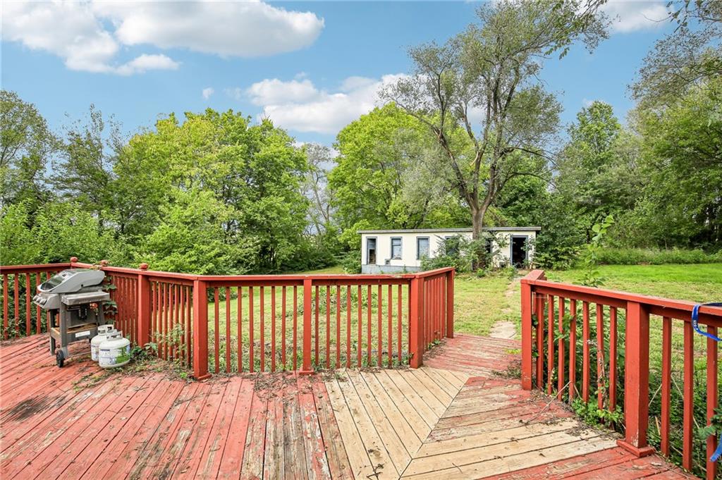 17237 286th Road Property Photo 27