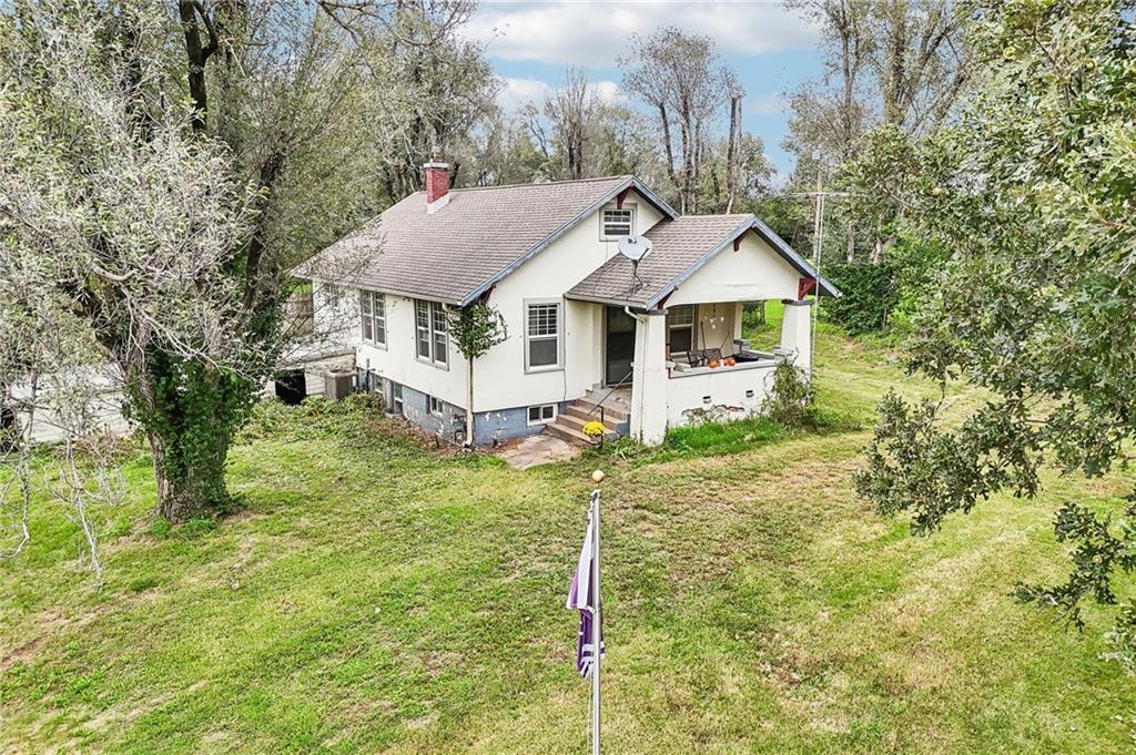 17237 286th Road Property Photo 35