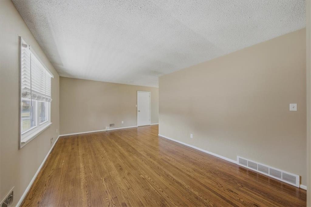 7315 Appleton Avenue Property Photo 3