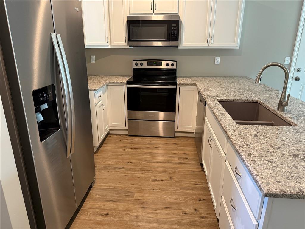 2 Illinois Drive Property Photo 5
