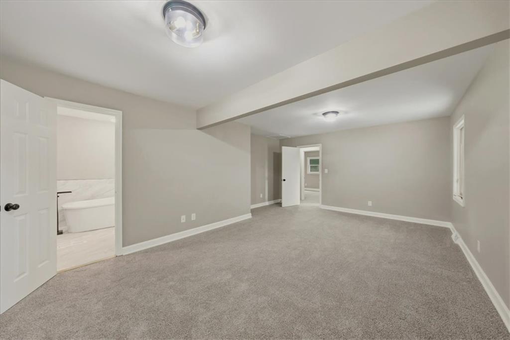 9624 Woodson Drive Property Photo 16