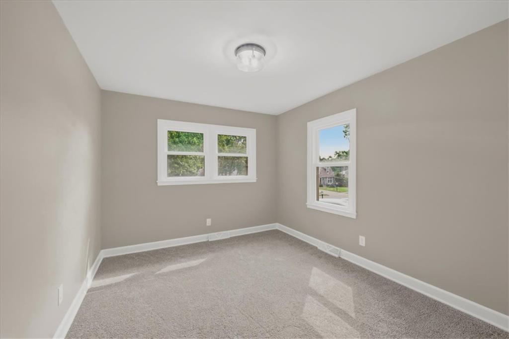 9624 Woodson Drive Property Photo 25