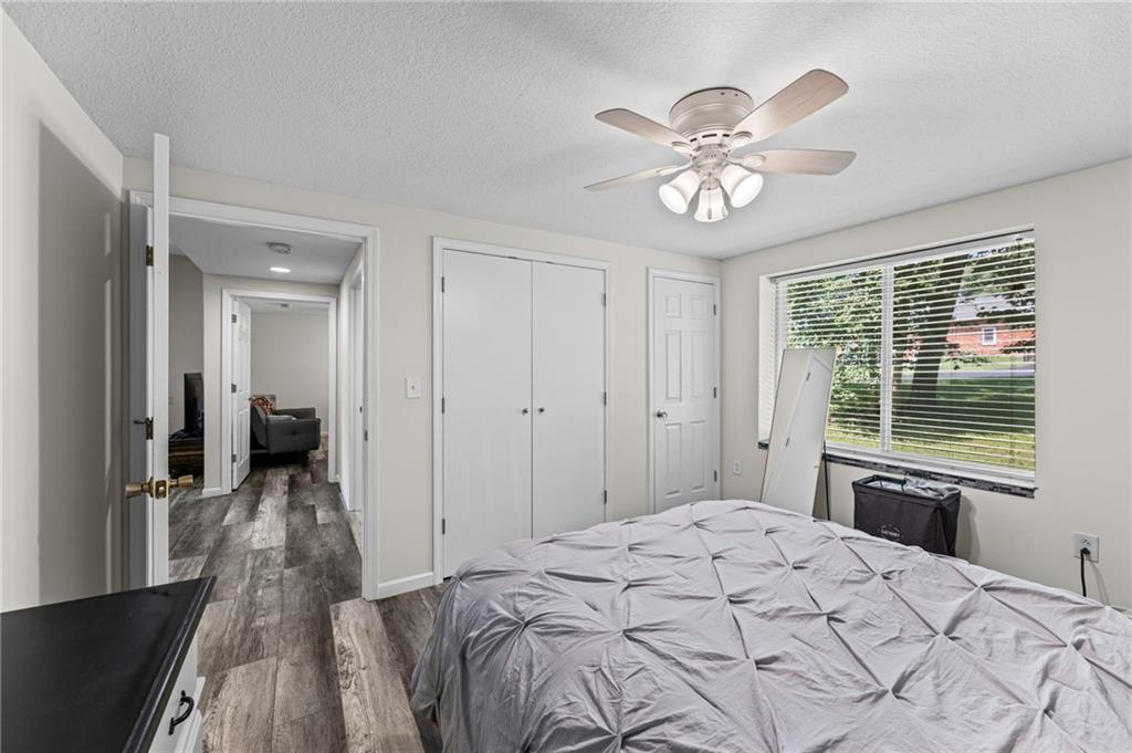 301 N 169 Highway Property Photo 25