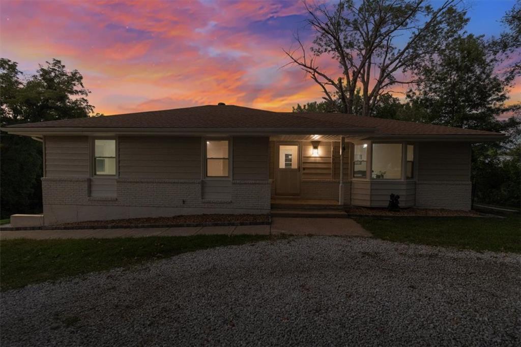 1605 Se M Aa Highway Property Photo 7
