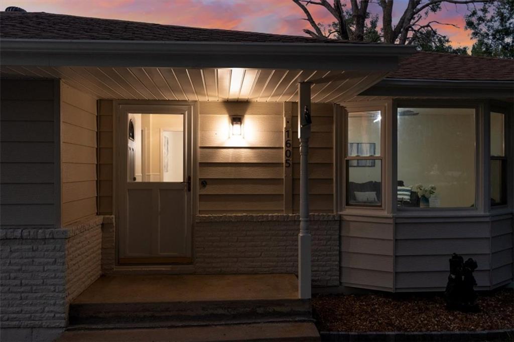 1605 Se M Aa Highway Property Photo 9