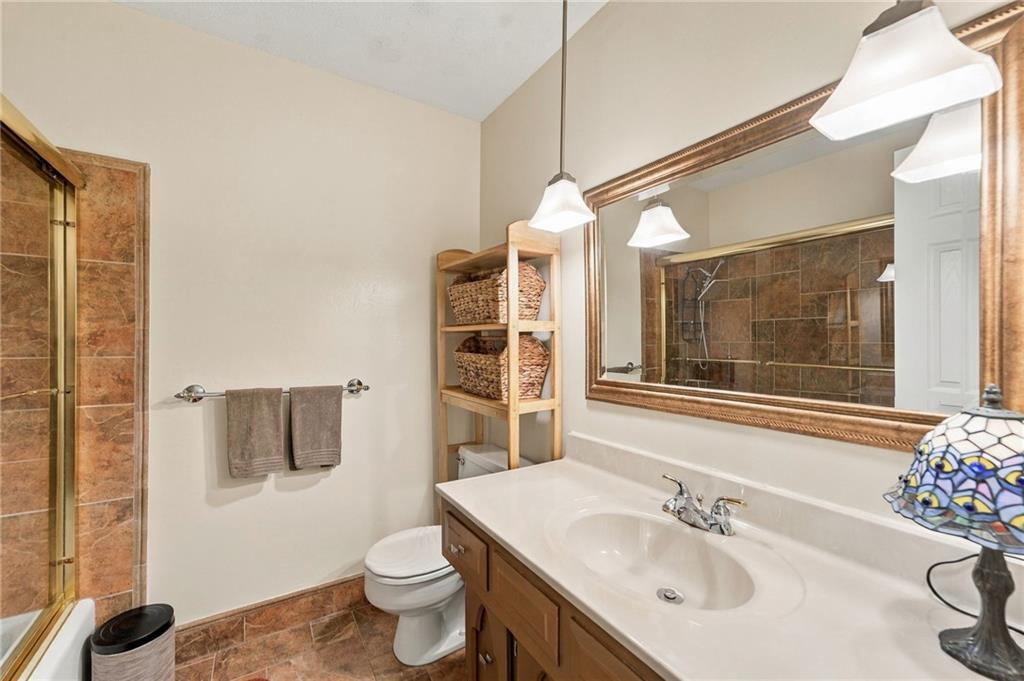 212 Hillcrest Road Property Photo 18