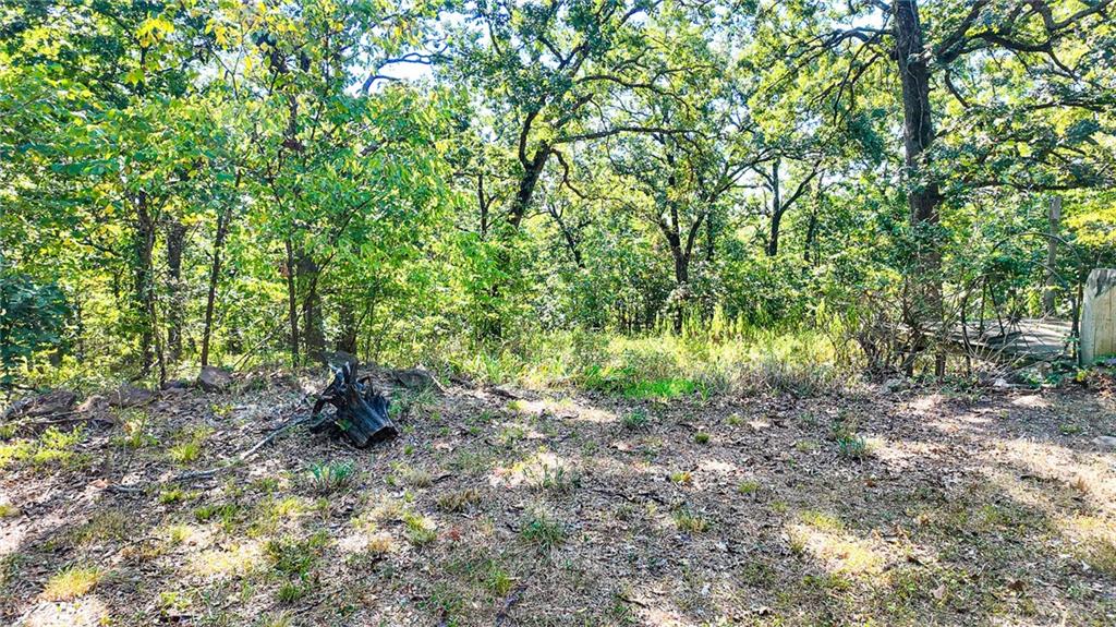 1855 Ne 655 Private Road Property Photo 43