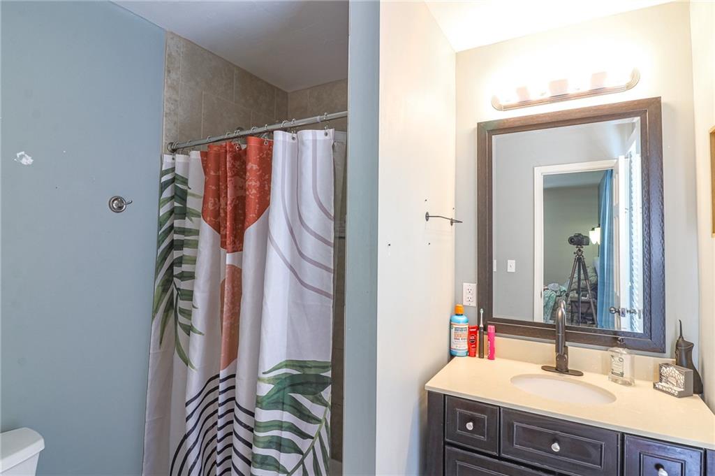 324 Goodrich Drive Property Photo 16