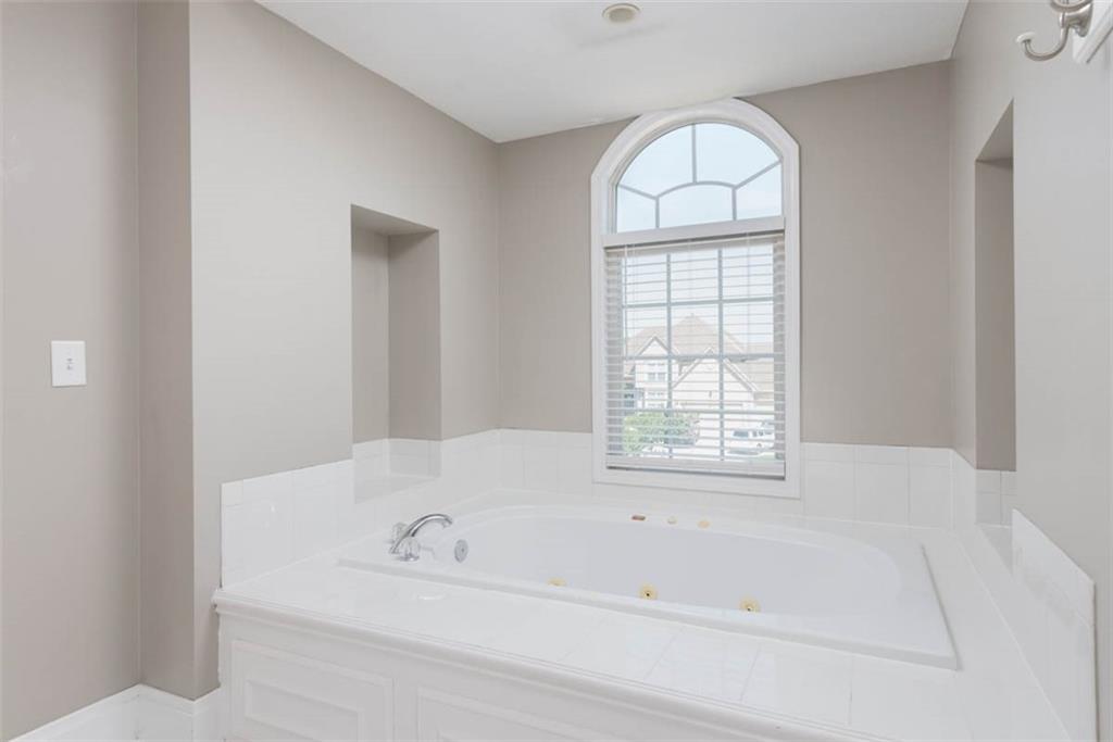 5913 Ne Coral Circle Property Photo 26