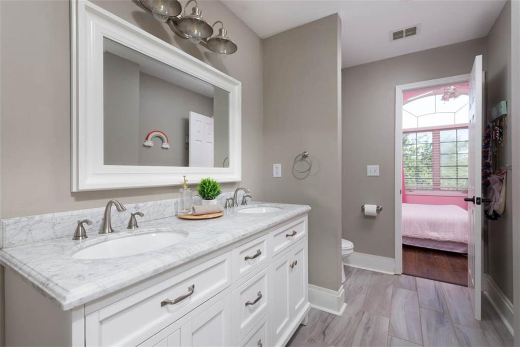 5913 Ne Coral Circle Property Photo 31