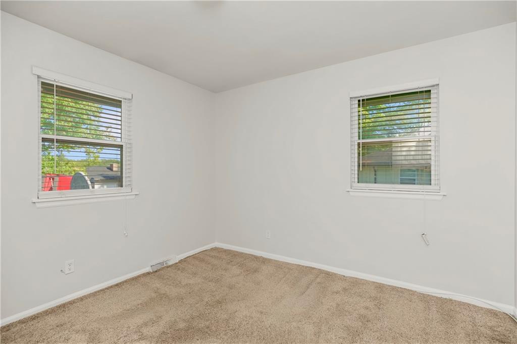 3116 N 84th Terrace Property Photo 16
