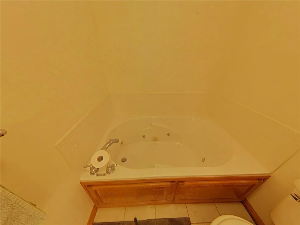 2901 Eastbrook Court Property Photo 26