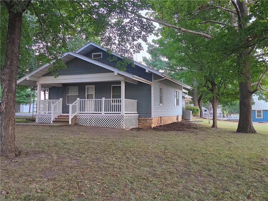 435 S Westgate Road Property Photo 2
