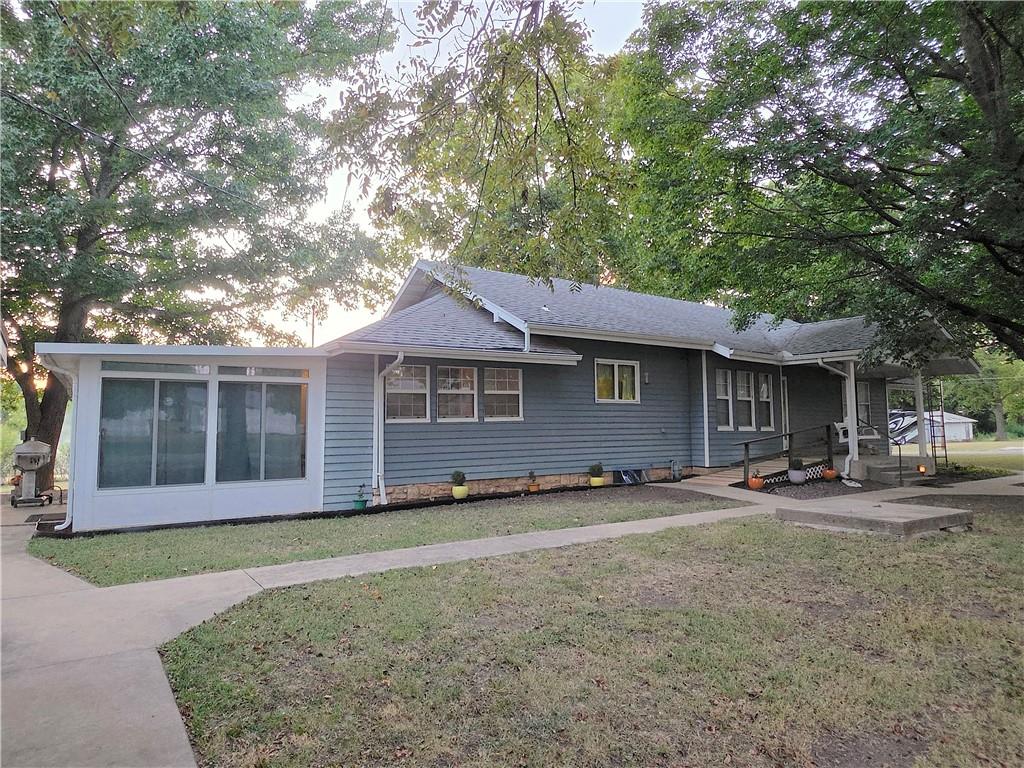 435 S Westgate Road Property Photo 5