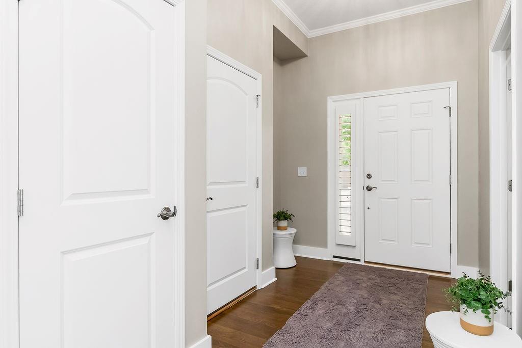 7854 W 157th Terrace Property Photo 6