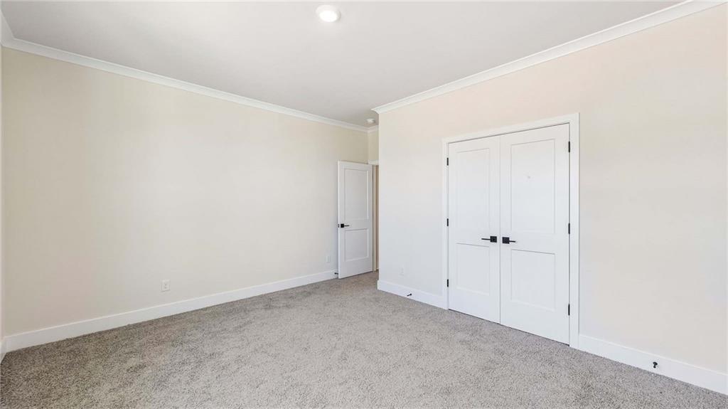 18812 Bittersweet Drive Property Photo 17