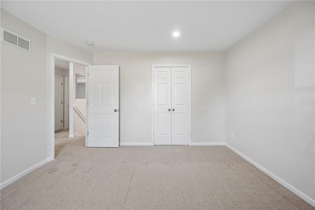 836-38 Walker Court Property Photo 11