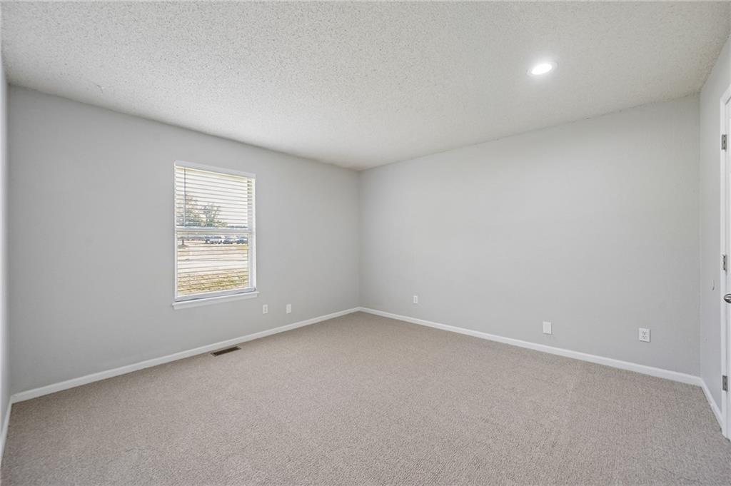 836-38 Walker Court Property Photo 22