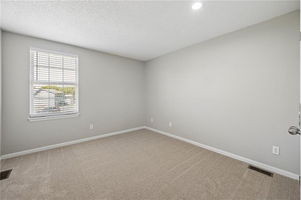 836-38 Walker Court Property Photo 26