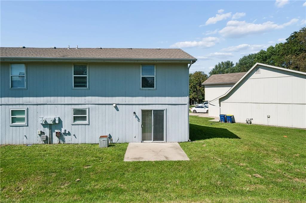 836-38 Walker Court Property Photo 31