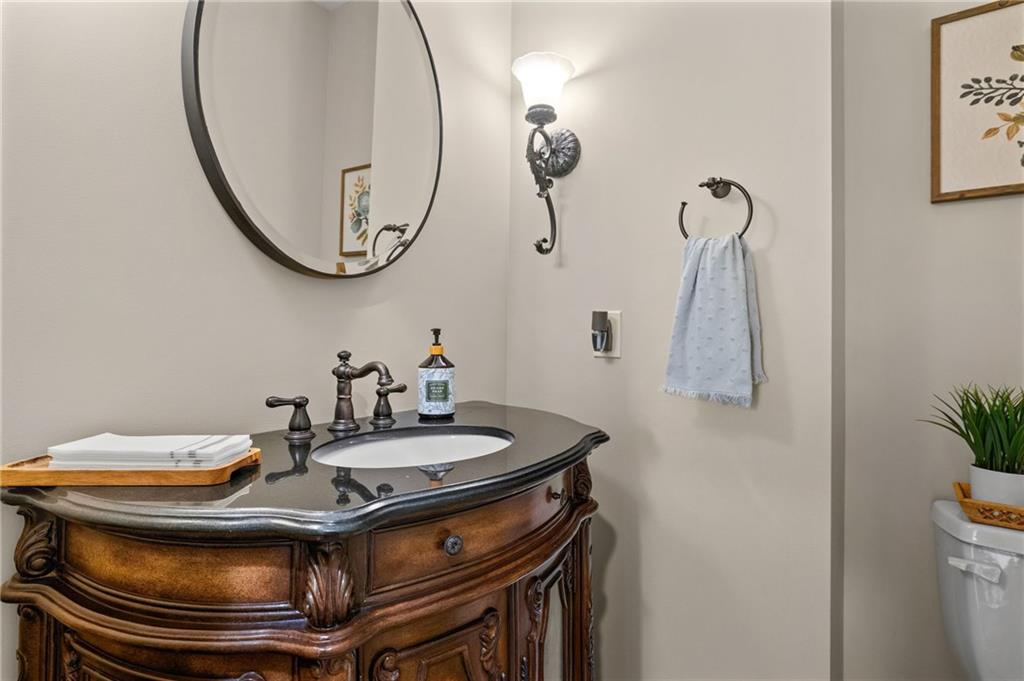 18101 Sunset Drive Property Photo 34