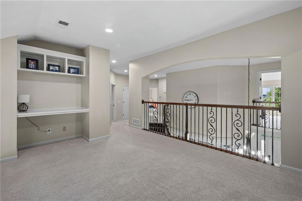 18101 Sunset Drive Property Photo 35