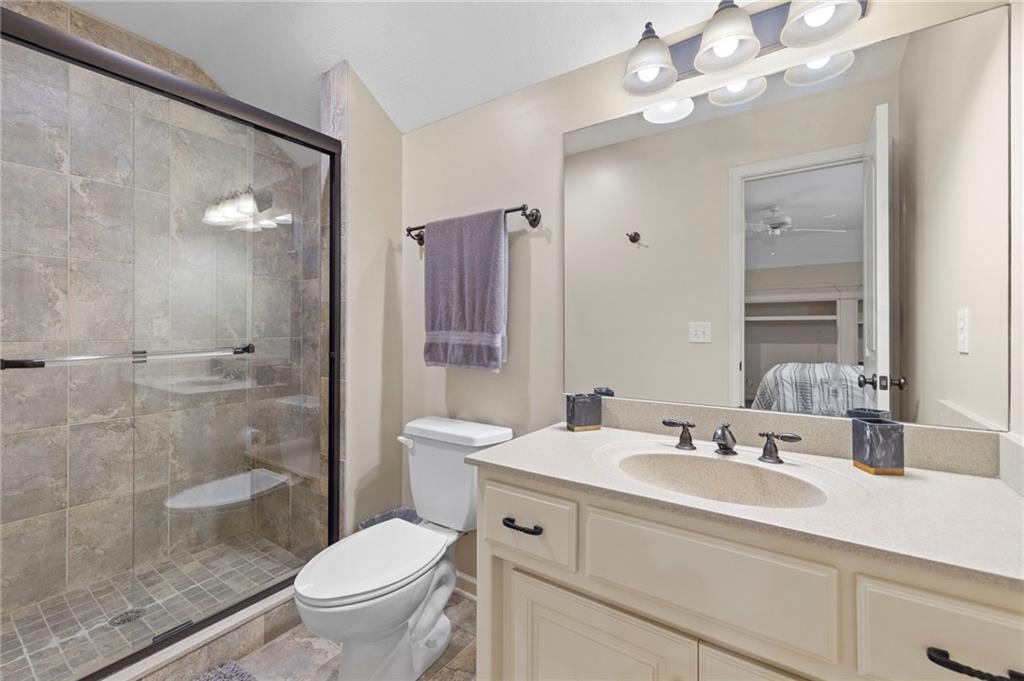 18101 Sunset Drive Property Photo 43