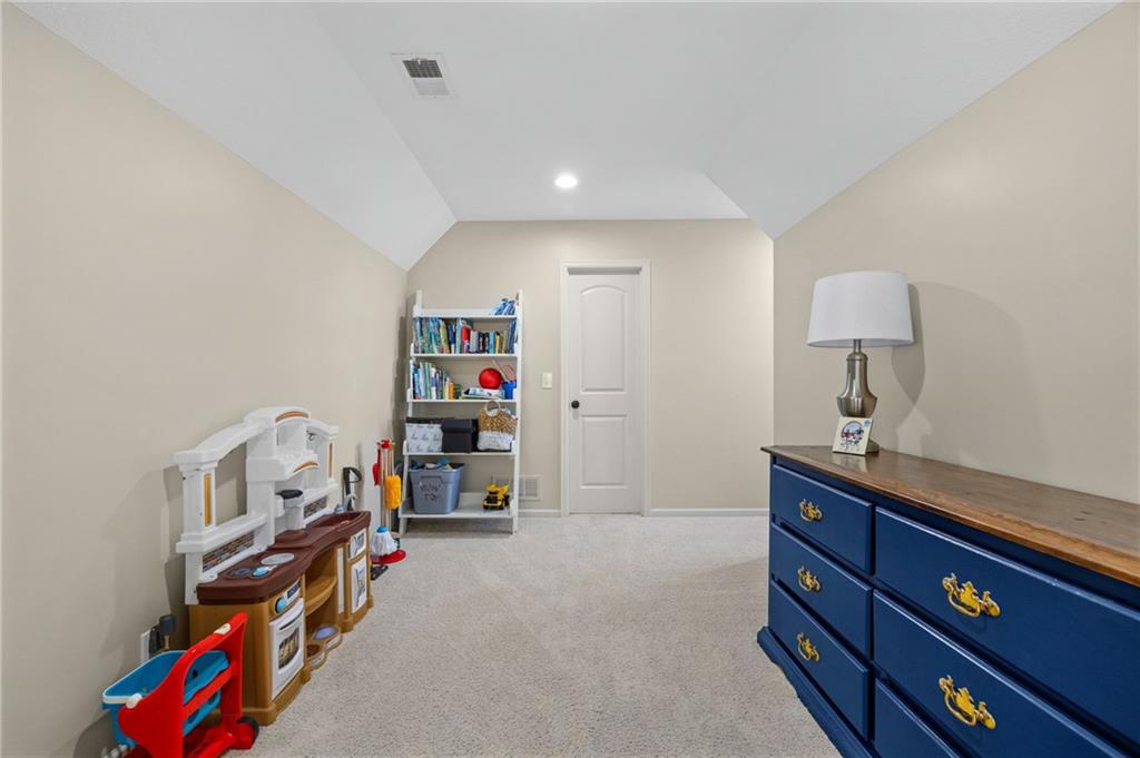 18101 Sunset Drive Property Photo 44
