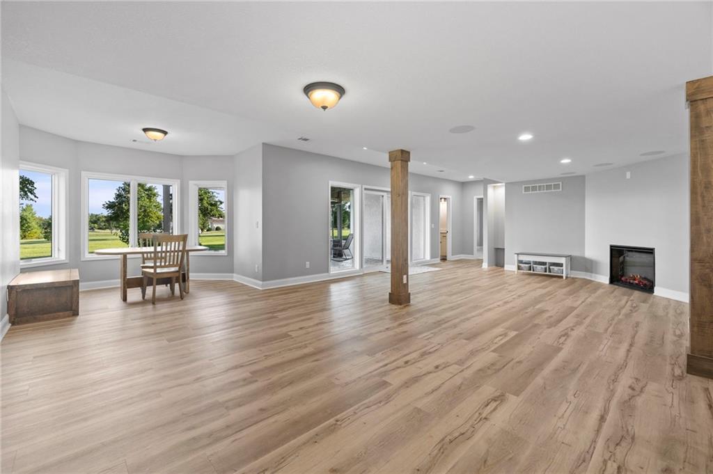 18101 Sunset Drive Property Photo 60