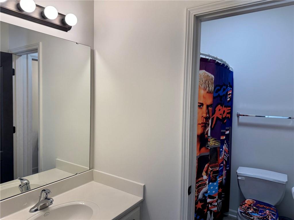 112 S Westglen Drive Property Photo 16