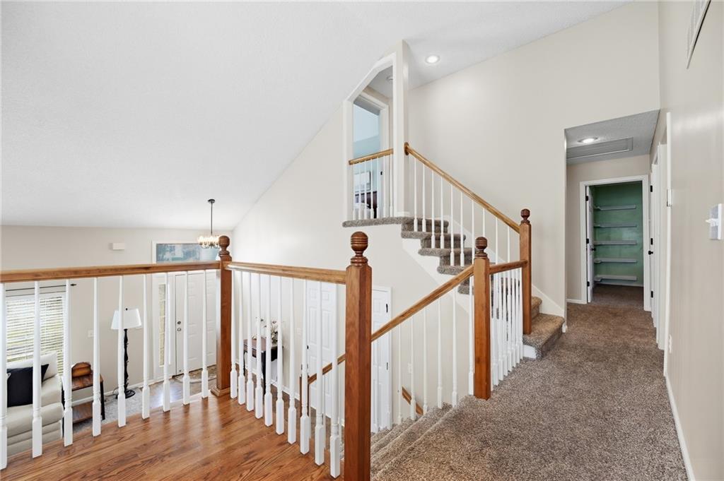 1221 Se Meridian Drive Property Photo 7