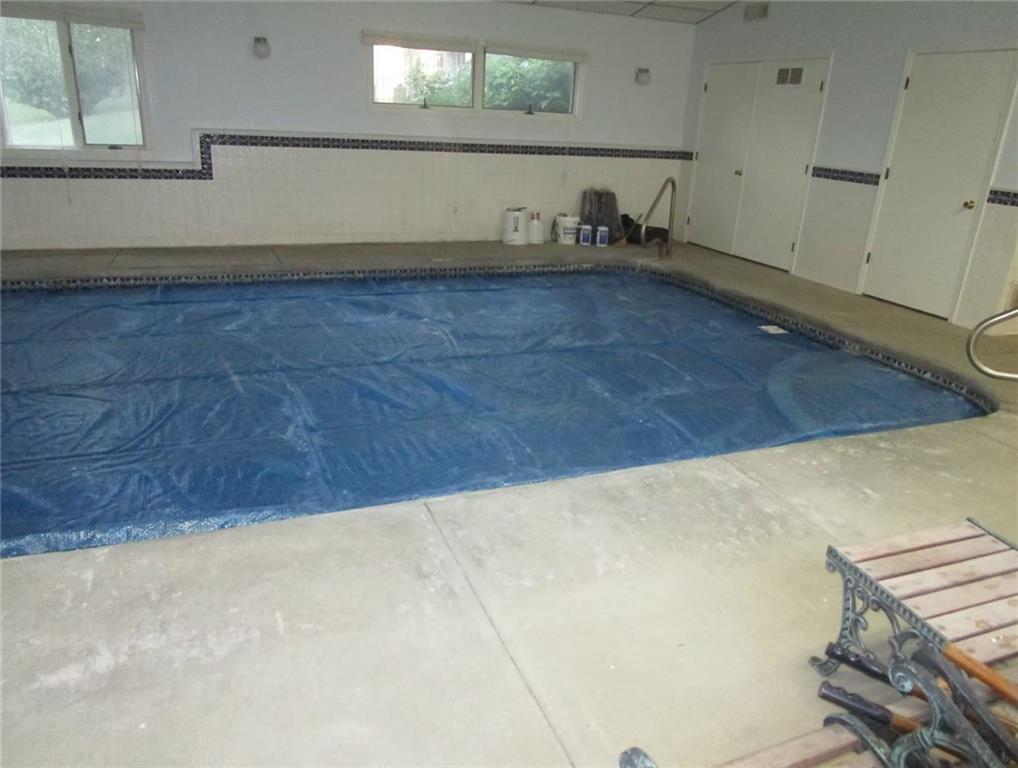 3906 Lakeview Drive Property Photo 6