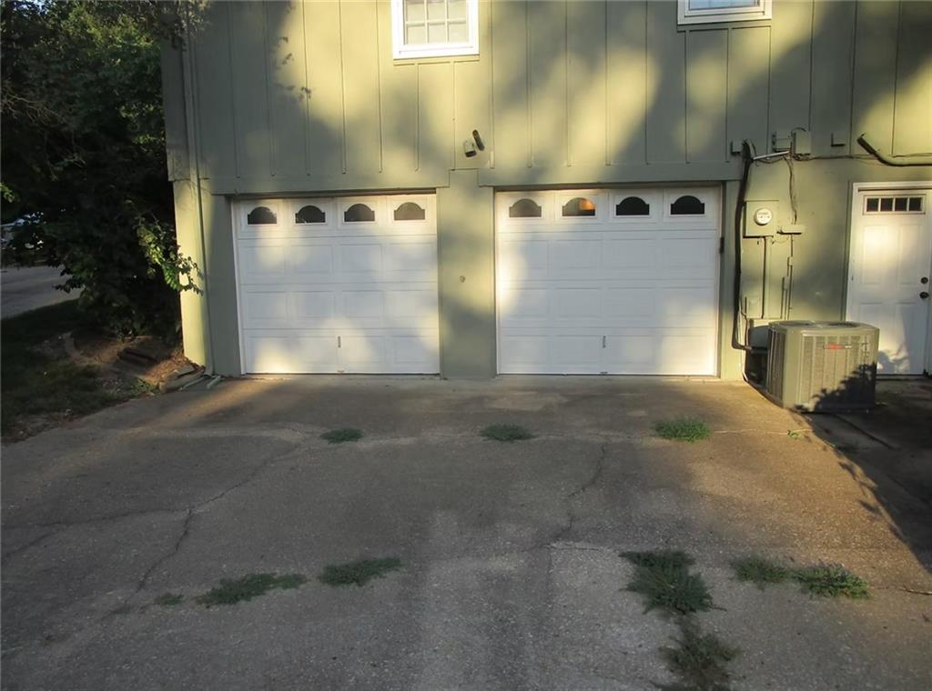 3906 Lakeview Drive Property Photo 14