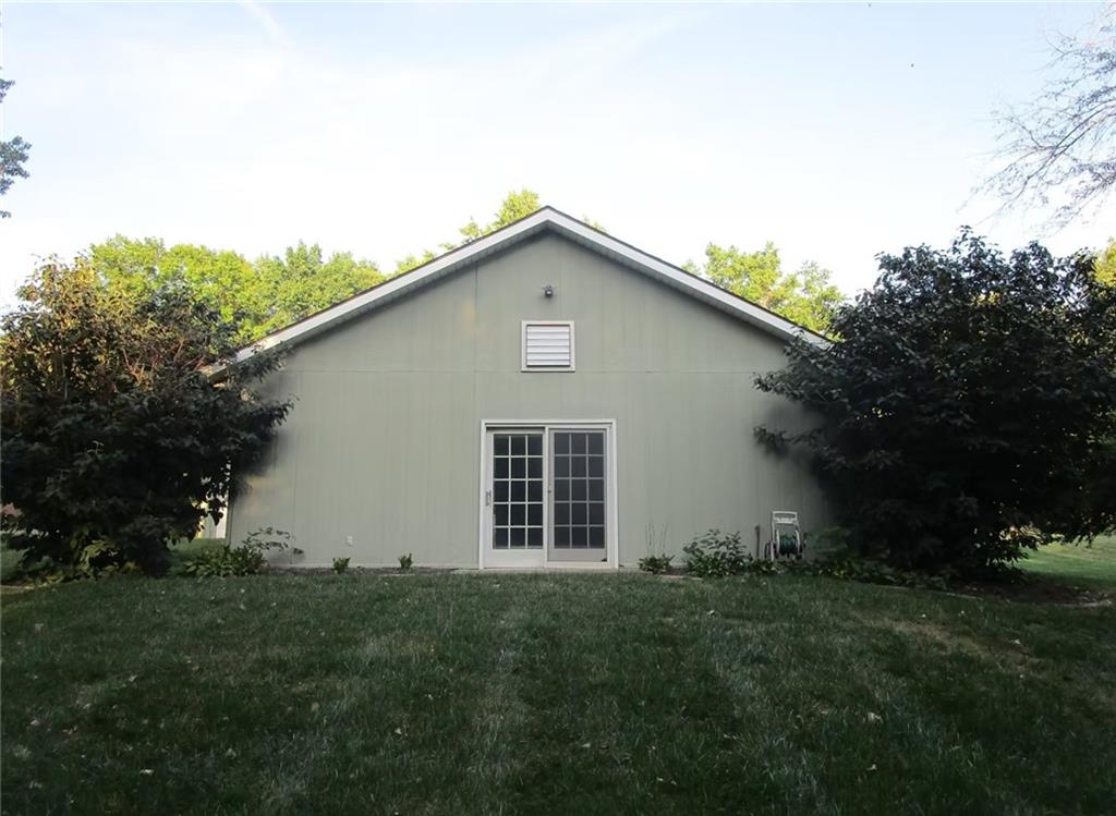 3906 Lakeview Drive Property Photo 20