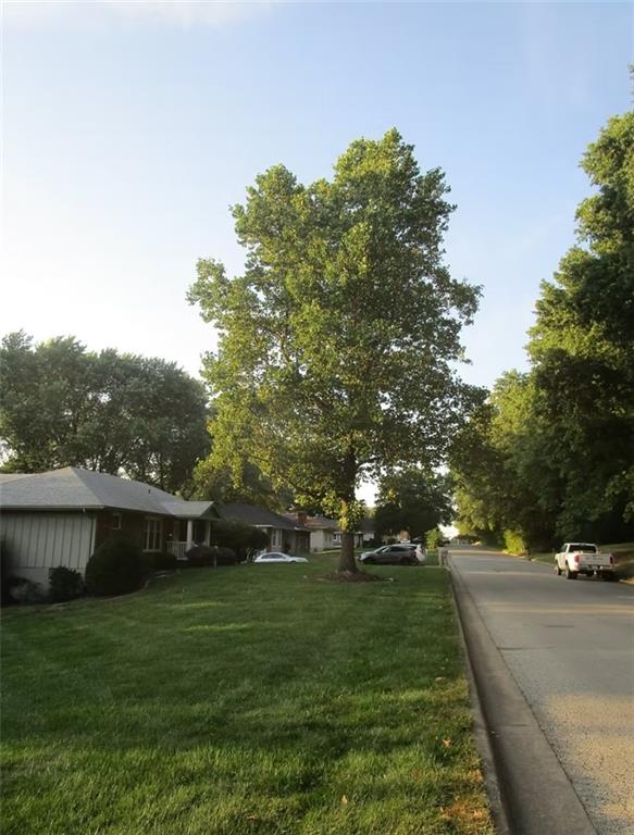 3906 Lakeview Drive Property Photo 25