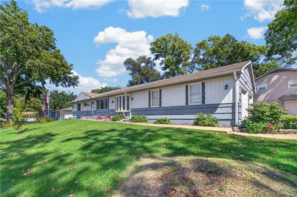 11415 Myrtle Avenue Property Photo 12