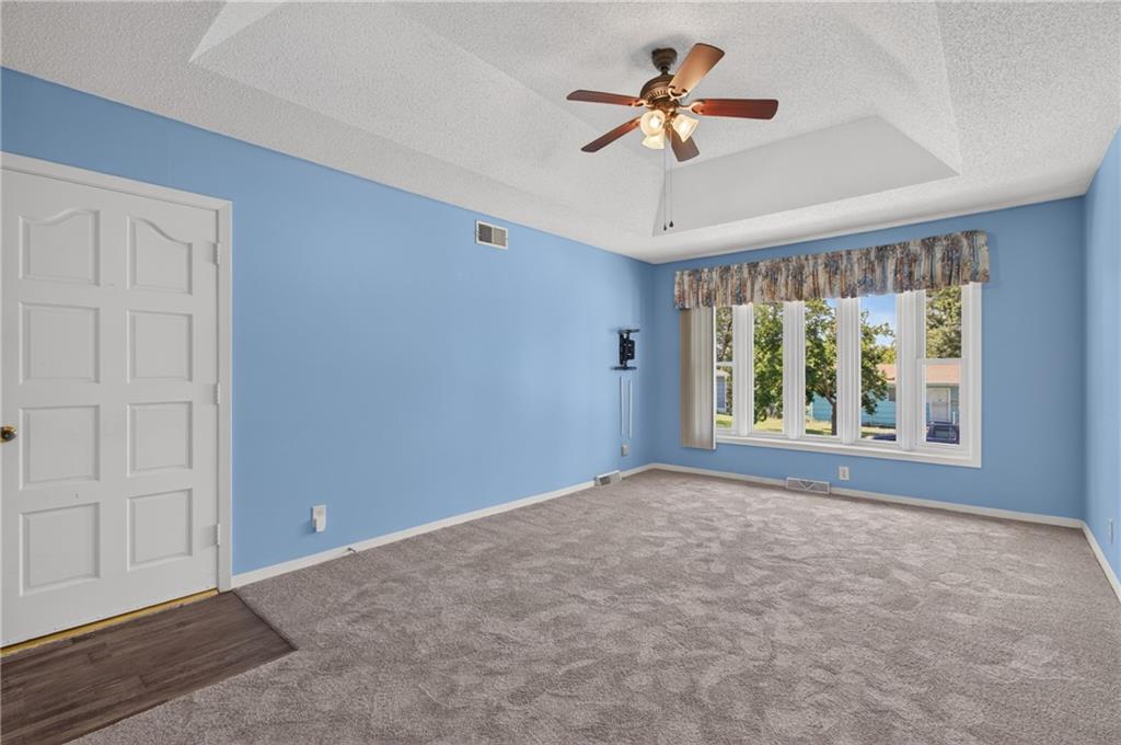 11415 Myrtle Avenue Property Photo 30